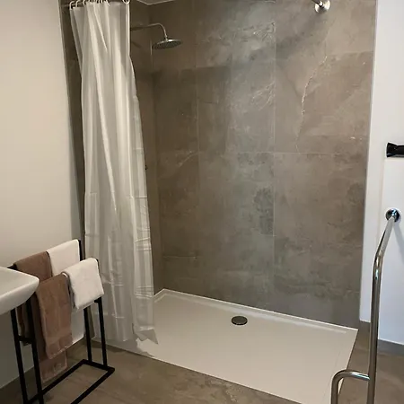 Whaaw Aparthotel *